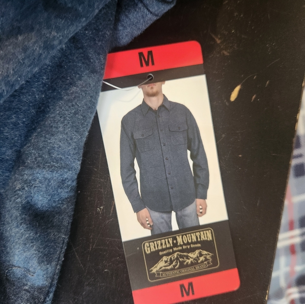 Grizzly Mountain Men's Blue Flannel - Picture 5 of 5